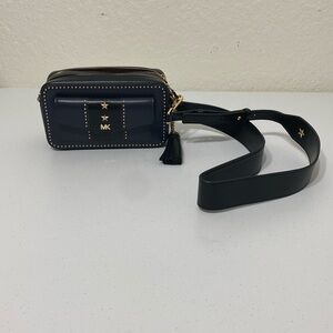*NEW* Michael Kors crossbodies 32F8GF5M5Y